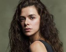 Özge Özpirinçci