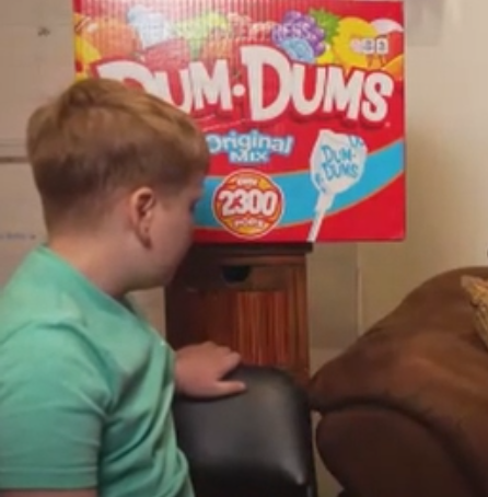 Child Orders 70,000 Lollipops on Mother’s Phone